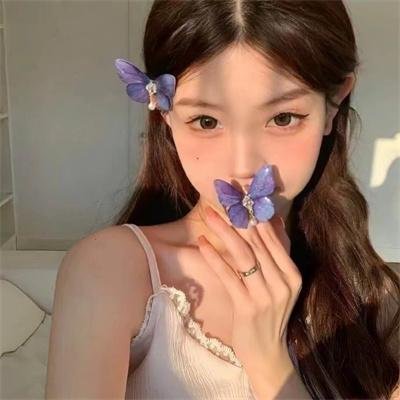 骚动时节的少女们啊